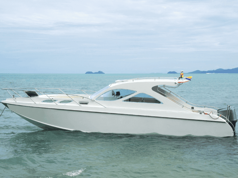 Comfortable speed boat interior - Spacious seating for private Gili Islands transfer